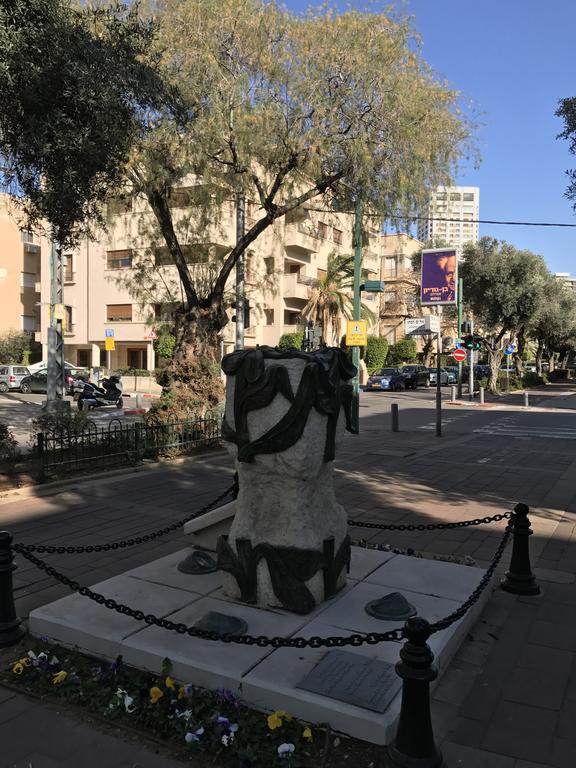 Ben Gurion Apartment Tel Aviv Exterior photo